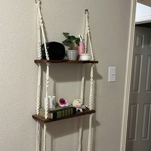 Wall hanging shelves